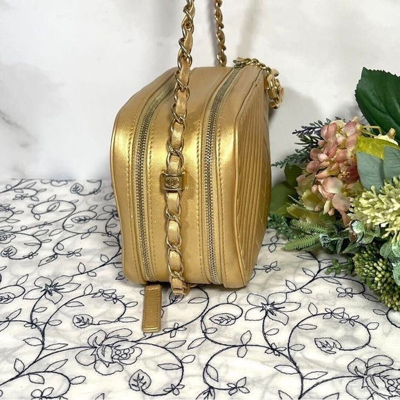 CHANEL Boy Chanel Camera Bag Matelasse gold lambskin Japan Used - Picture 1 of 3